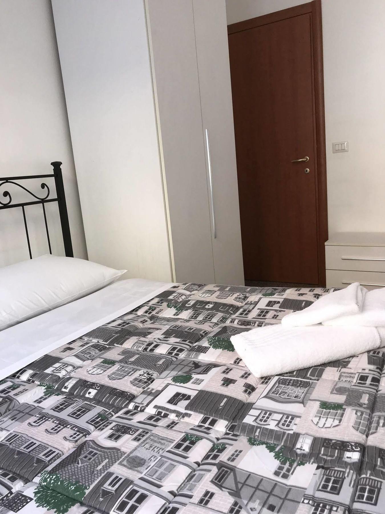 Elite Loreto Milano Hotel Exterior photo